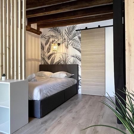 L'Eure Tranquille Apartment Chartres Ngoại thất bức ảnh
