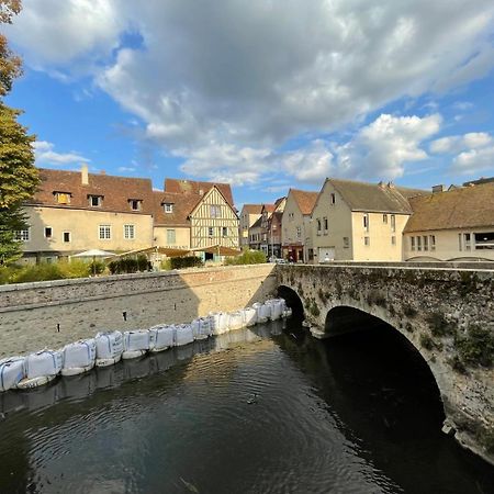 L'Eure Tranquille Apartment Chartres Ngoại thất bức ảnh