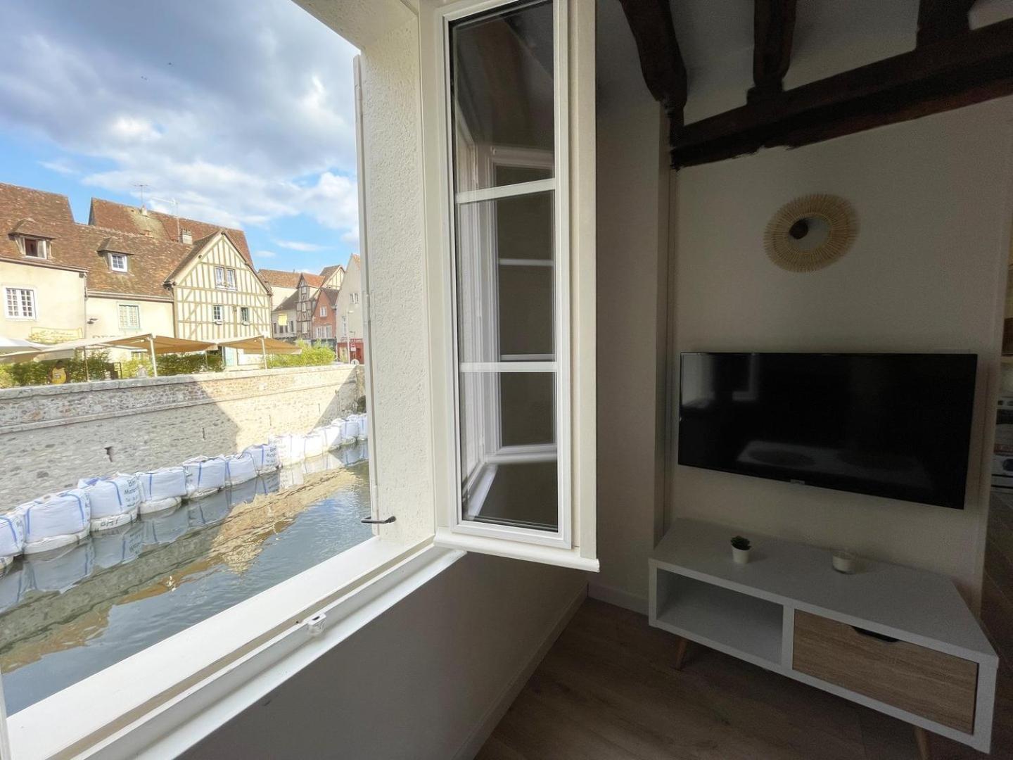 L'Eure Tranquille Apartment Chartres Ngoại thất bức ảnh